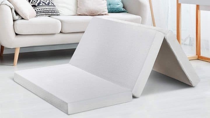 Best Foldable Mattress – 8 Top Options and their Most Important Features