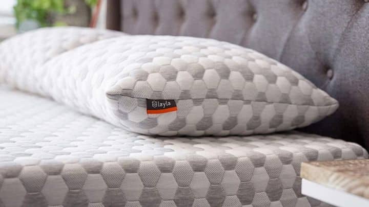 Layla Pillow Review – The Perfect Plush Pillow for You?