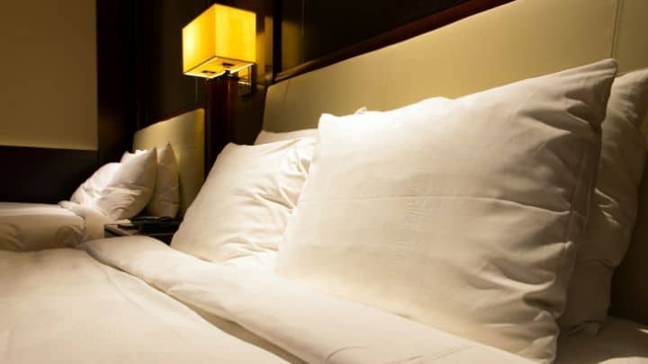 5 Best Hotel Pillows – For the Vacation Feeling at Home